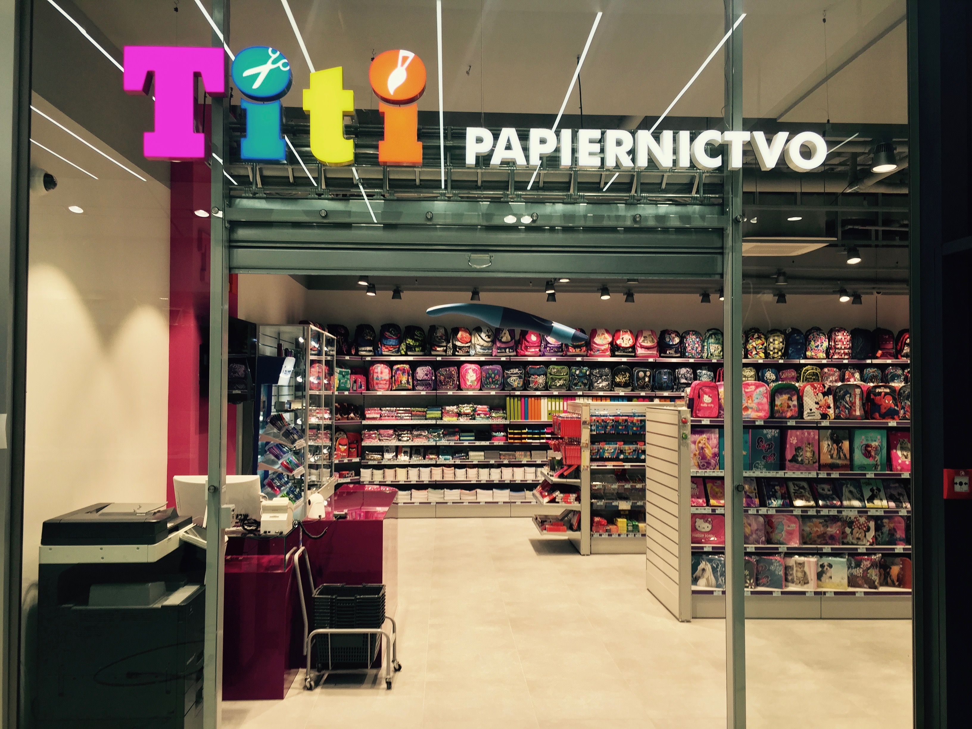 Titi Papiernictvo - OC City Arna